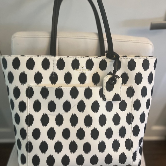 Kate Spade Black and White Ikat Riley Tote - Picture 5 of 14